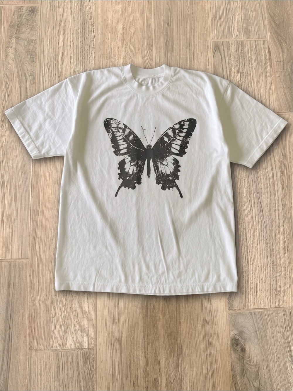 Grunge Butterfly Swallowtail Graphic White
Y2K Alt Indie T-Shirt